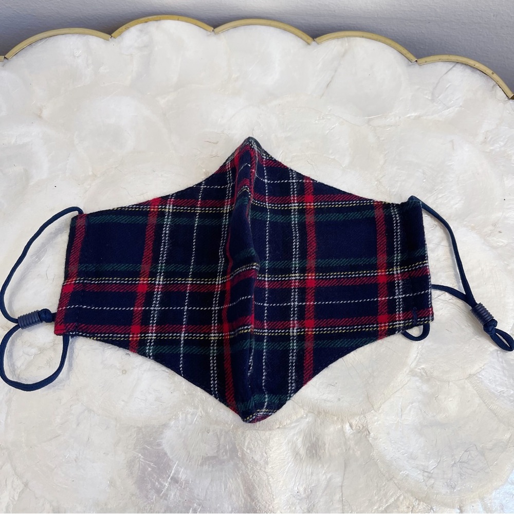 Lele Sadoughi Buffalo Check Faux Pearl & Tartan Plaid Holiday Face Mask NEW - Picture 3 of 10